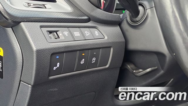 Hyundai Santa Fe The Prime Diesel 2.0 2WD Value Plus 2018 — фото 16