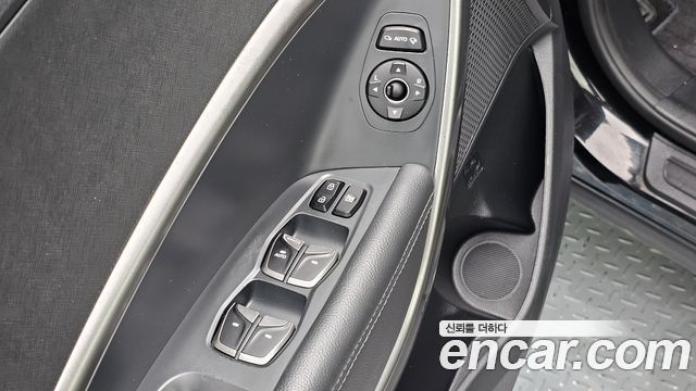 Hyundai Santa Fe The Prime Diesel 2.0 2WD Value Plus 2018 — фото 17