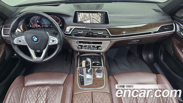 BMW 7 Series (G11) 740d xDrive Design Pure Excellence 2020 — фото 7