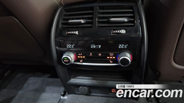 BMW 5 Series (G30) 530e Luxury 2022 — фото 19