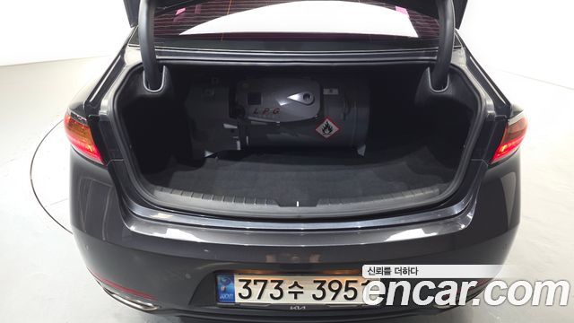 Kia K7 3.0 LPI Luxury (Rental Car) 2016 — фото 17