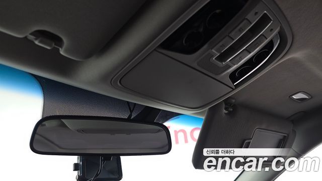 Kia K7 3.0 LPI Luxury (Rental Car) 2016 — фото 18