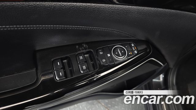 Kia K7 3.0 LPI Luxury (Rental Car) 2016 — фото 20
