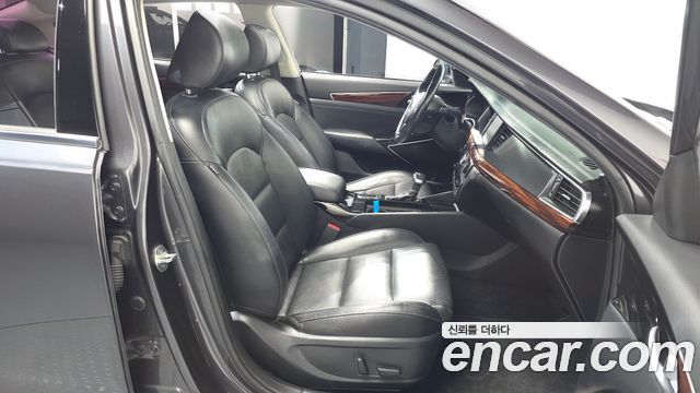 Kia K7 3.0 LPI Luxury (Rental Car) 2016 — фото 26