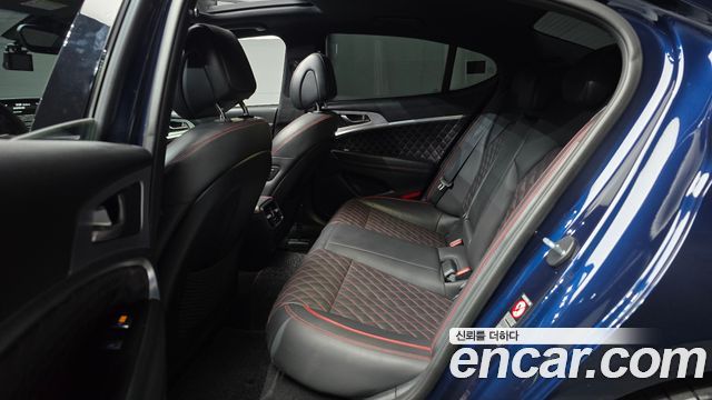 Genesis G70 3.3T Sport AWD Supreme 2018 — фото 12