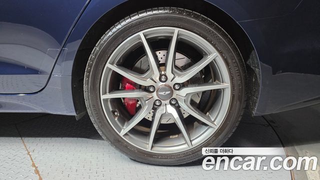 Genesis G70 3.3T Sport AWD Supreme 2018 — фото 21