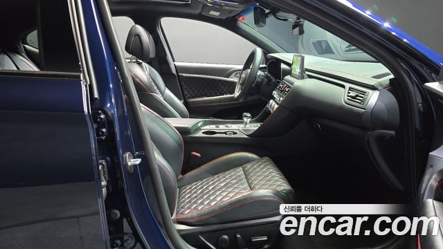Genesis G70 3.3T Sport AWD Supreme 2018 — фото 26