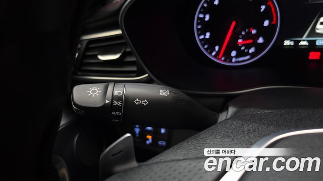 Genesis G70 3.3T Sport AWD Supreme 2018 — фото 27