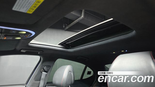 Genesis G70 3.3T Sport AWD Supreme 2018 — фото 31