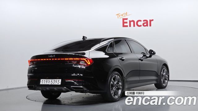 Kia K5 (III) 2.0 Signature 2023 — фото 2