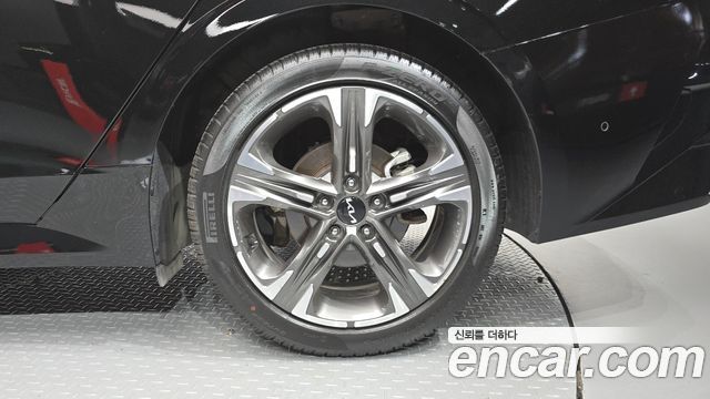Kia K5 (III) 2.0 Signature 2023 — фото 21