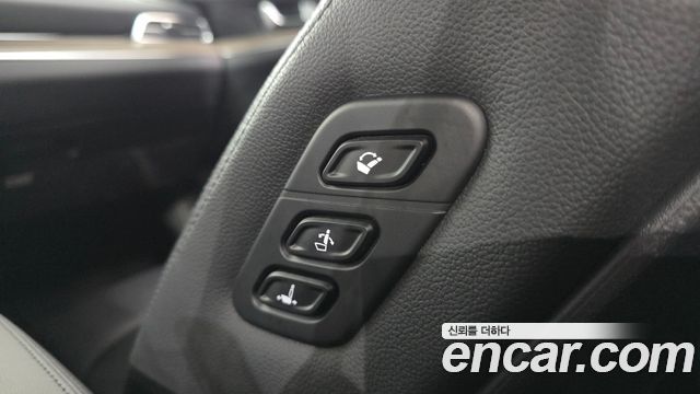 Kia K5 (III) 2.0 Signature 2023 — фото 33