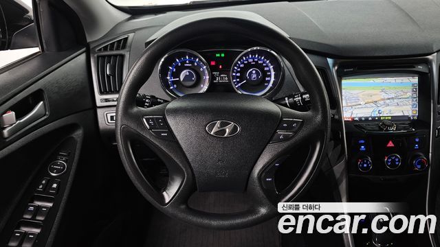 Hyundai Sonata The Brilliant LPI Smart 2013 — фото 12