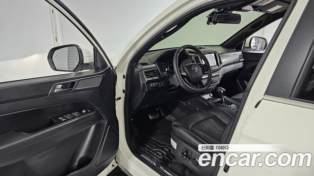 KG Mobility (SsangYong) Rexton Sports Khan Diesel 2.2 4WD Prestige 2023 — фото 10