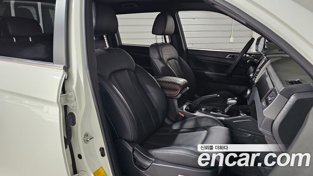 KG Mobility (SsangYong) Rexton Sports Khan Diesel 2.2 4WD Prestige 2023 — фото 26