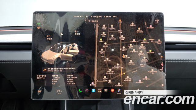 Tesla Model Y RWD 2025 — фото 14