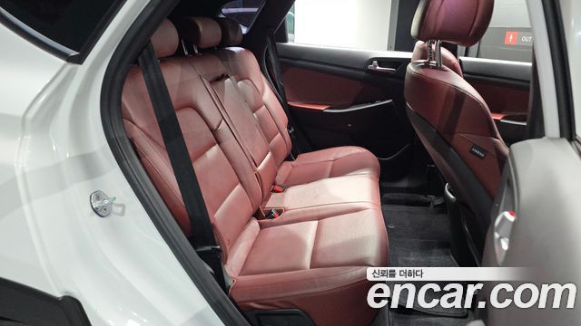 Hyundai Tucson Gasoline 1.6 turbo 2WD Premium 2018 — фото 11