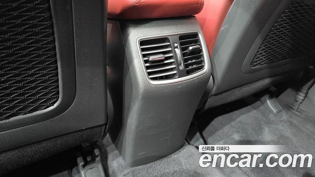 Hyundai Tucson Gasoline 1.6 turbo 2WD Premium 2018 — фото 31