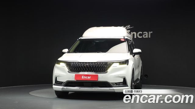 Kia Carnival (IV) Gasoline 4-Seater Hi-Limousine Signature 2023 — фото 3