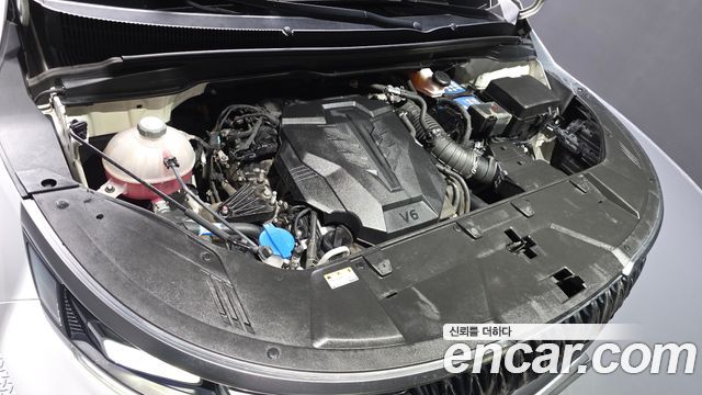 Kia Carnival (IV) Gasoline 4-Seater Hi-Limousine Signature 2023 — фото 6