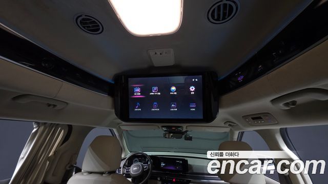 Kia Carnival (IV) Gasoline 4-Seater Hi-Limousine Signature 2023 — фото 23