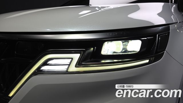Kia Carnival (IV) Gasoline 4-Seater Hi-Limousine Signature 2023 — фото 28