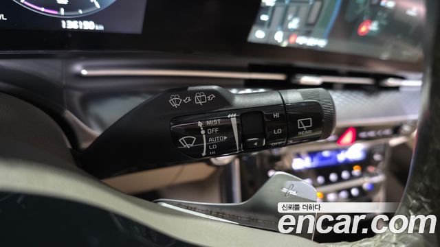 Kia Carnival (IV) Gasoline 4-Seater Hi-Limousine Signature 2023 — фото 38