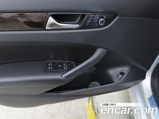 Volkswagen Passat 2.0 TDI B7 2015 — фото 17