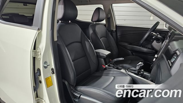 KG Mobility (SsangYong) Very New Tivoli Gasoline 1.5 2WD V3 2022 — фото 11