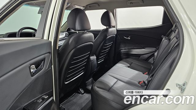 KG Mobility (SsangYong) Very New Tivoli Gasoline 1.5 2WD V3 2022 — фото 26