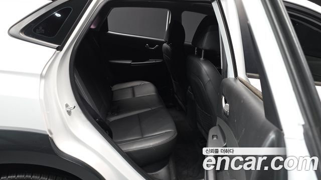 Hyundai Kona 1.6 Turbo 2WD Modern Art 2018 — фото 12