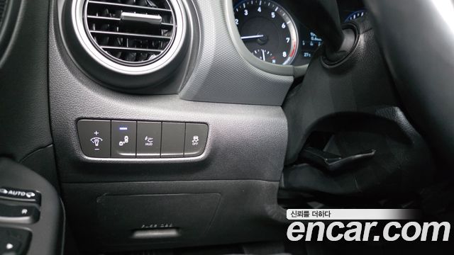 Hyundai Kona 1.6 Turbo 2WD Modern Art 2018 — фото 17
