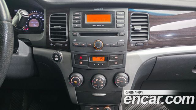 KG Mobility (SsangYong) Korando C Clubby 4WD Park 2011 — фото 14