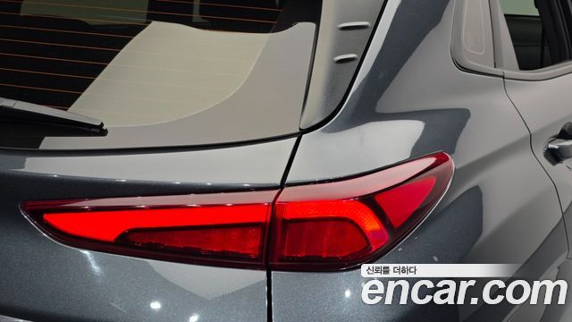 Hyundai Kona Gasoline 1.6 Turbo 2WD N Line Modern 2022 — фото 29