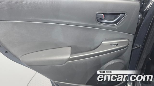Hyundai Kona Gasoline 1.6 Turbo 2WD N Line Modern 2022 — фото 31