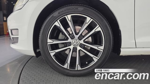 Volkswagen Golf (VII) 1.4 TSI Premium 2014 — фото 5