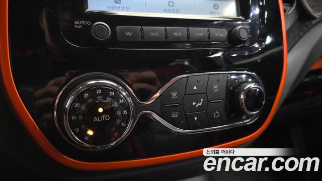 Renault Korea QM3 RE 2015 — фото 17