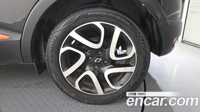 Renault Korea QM3 RE 2015 — фото 21
