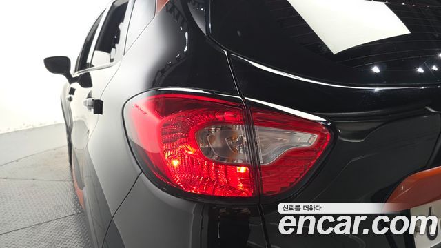 Renault Korea QM3 RE 2015 — фото 23