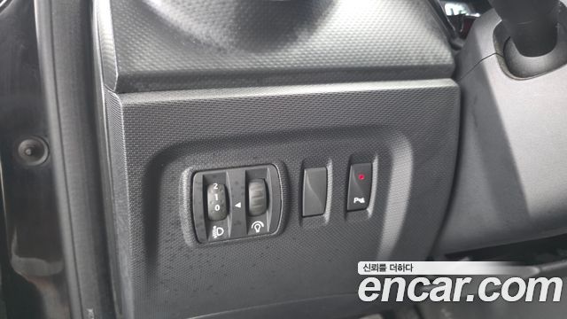 Renault Korea QM3 RE 2015 — фото 27