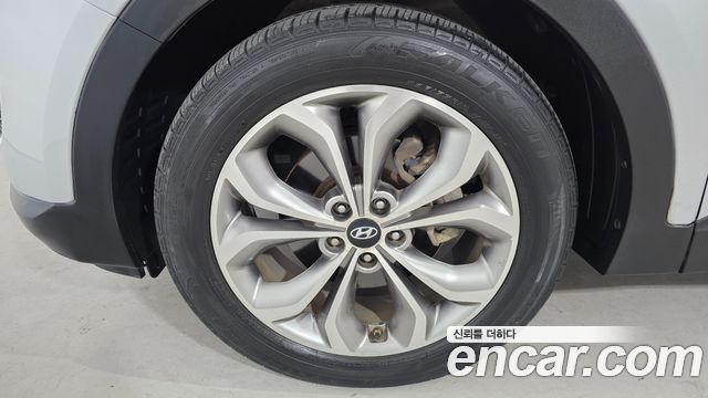 Hyundai Santa Fe (DM) Diesel(e-VGT) 2.0 2WD Exclusive 2015 — фото 5