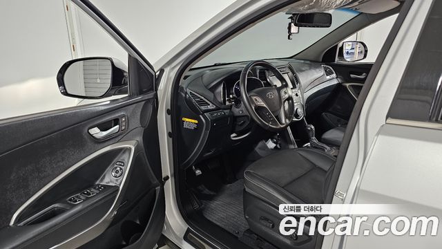 Hyundai Santa Fe (DM) Diesel(e-VGT) 2.0 2WD Exclusive 2015 — фото 10