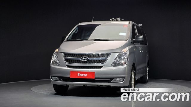 Hyundai Grand Starex 3-Seater VAN CVX Luxury 2016 — фото 3