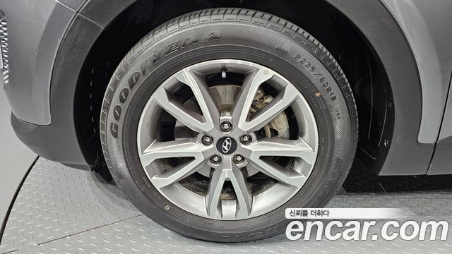 Hyundai Santa Fe (DM) Diesel(e-VGT) 2.0 2WD Premium 2015 — фото 5