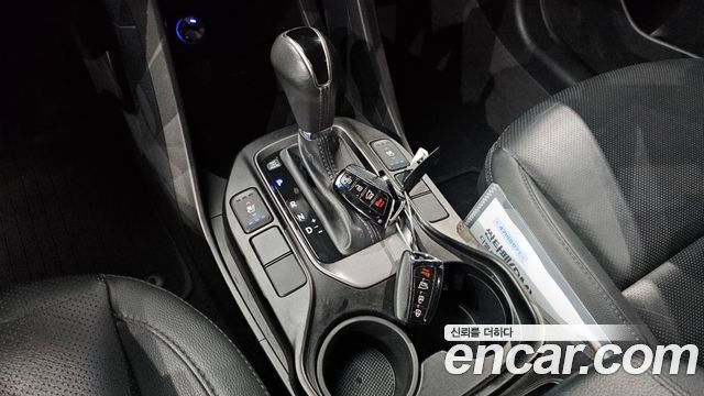 Hyundai Santa Fe (DM) Diesel(e-VGT) 2.0 2WD Premium 2015 — фото 9