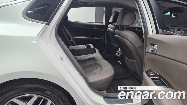 Kia K5 Hybrid (II) Noblesse 2020 — фото 12
