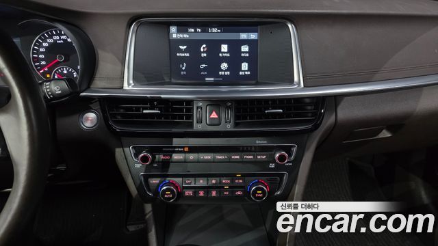 Kia K5 Hybrid (II) Noblesse 2020 — фото 13