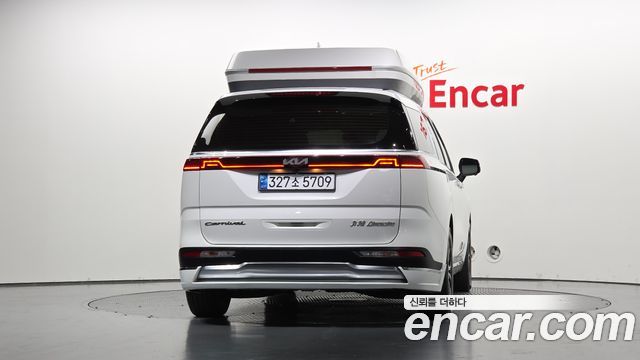 Kia Carnival (IV) Gasoline 7-seater Limousine(Special vehicle) 2021 — фото 4