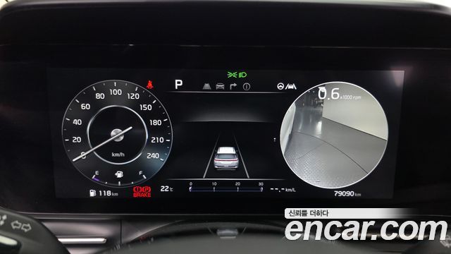 Kia Carnival (IV) Gasoline 7-seater Limousine(Special vehicle) 2021 — фото 8