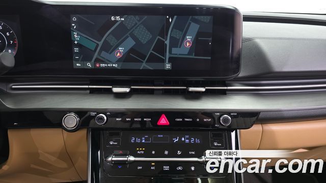 Kia Carnival (IV) Gasoline 7-seater Limousine(Special vehicle) 2021 — фото 15